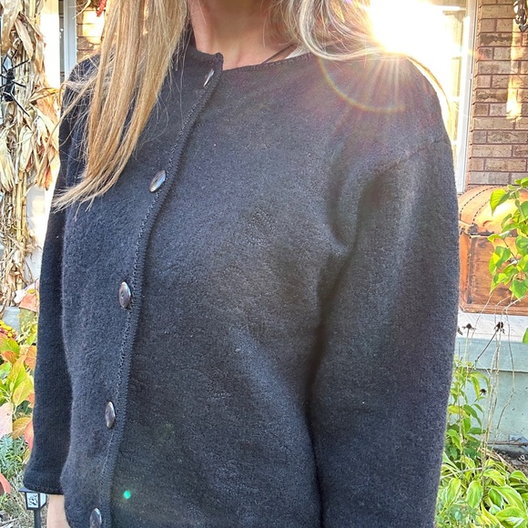 Rainbow Bridge 100% Wool Cardigan - Picture 5 of 5
